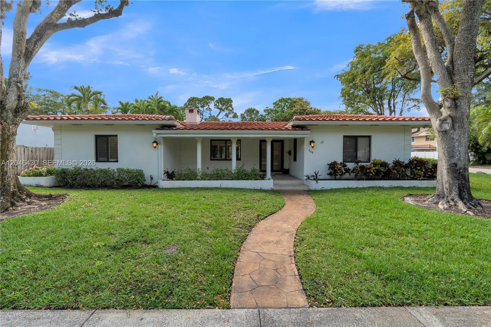 549 NE 12th Ave # 1, Fort Lauderdale, FL 33301 photo 2