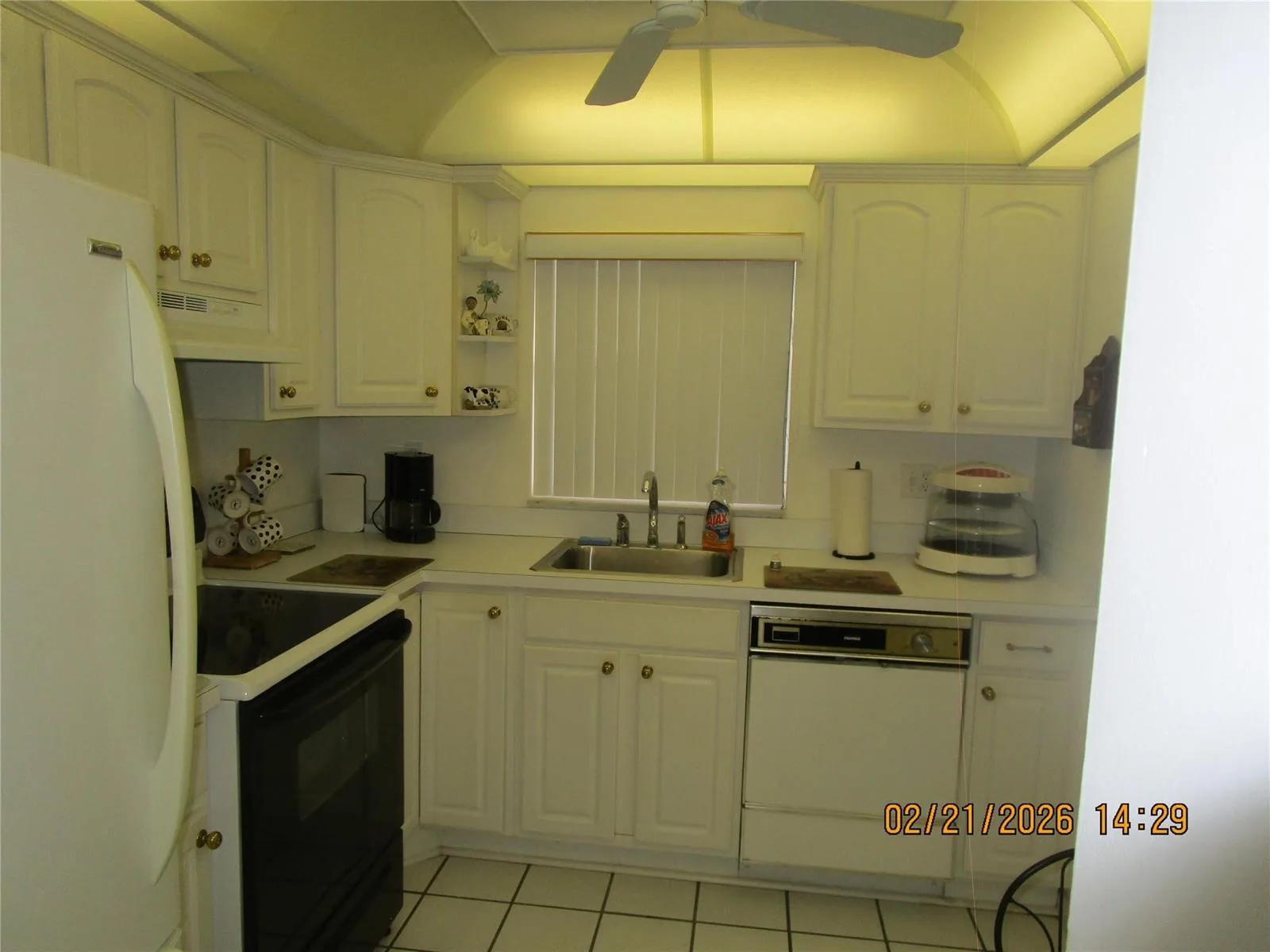 9350 Sunrise Lakes Boulevard # 103, Sunrise, FL 33322