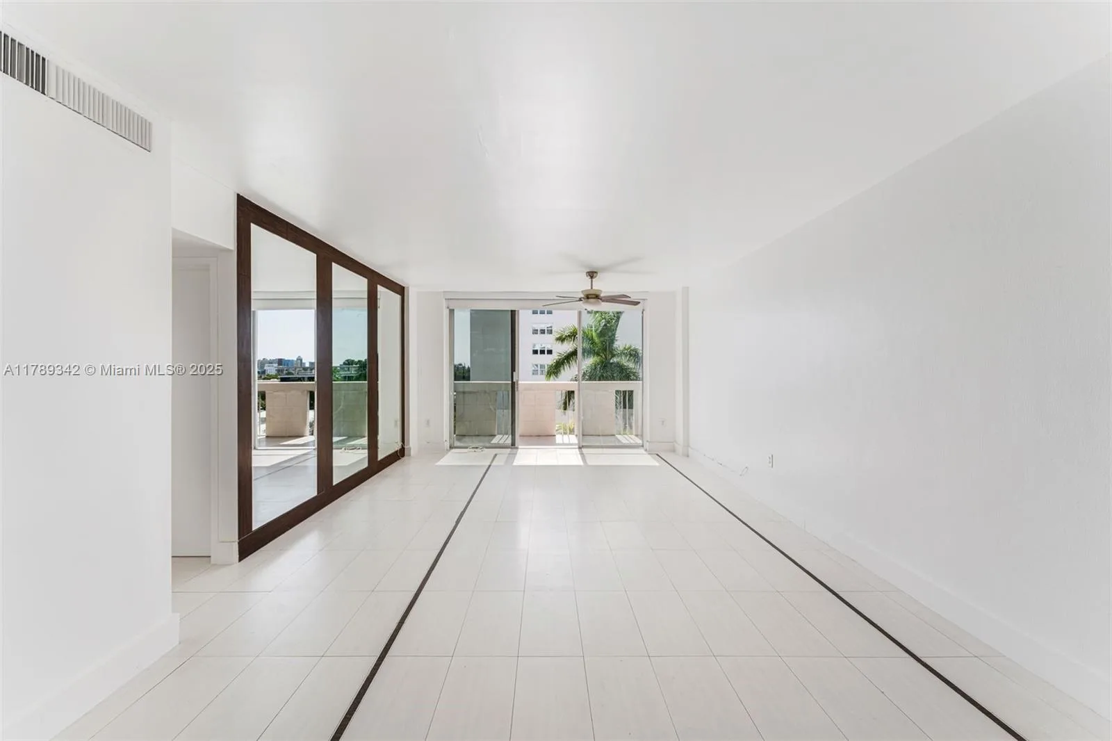 800 West Ave # 720, Miami Beach, FL 33139 photo 3