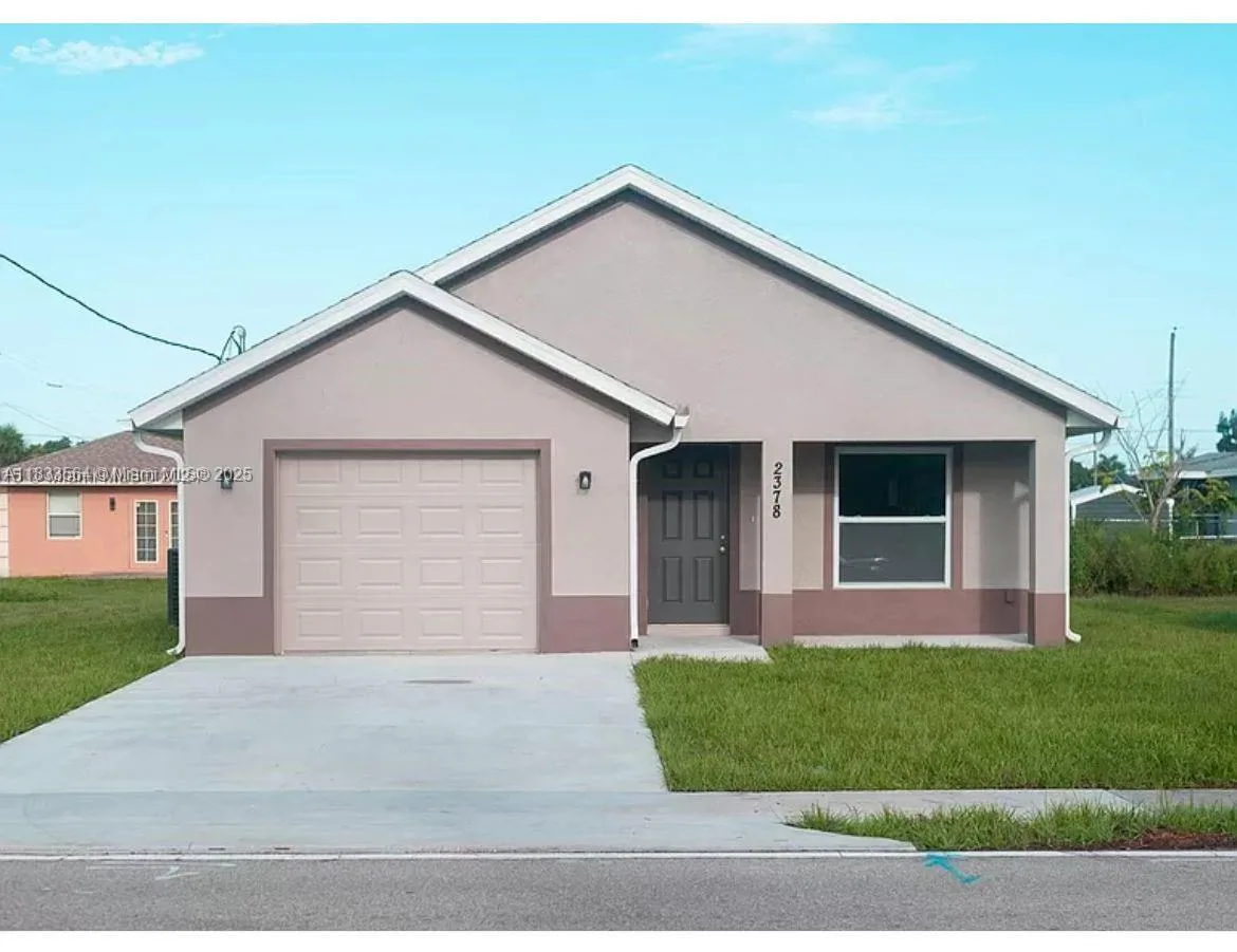 2378 highland avenue, Fort Myers, FL 33916