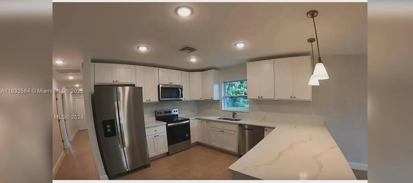 2378 highland avenue, Fort Myers, FL 33916 photo 4