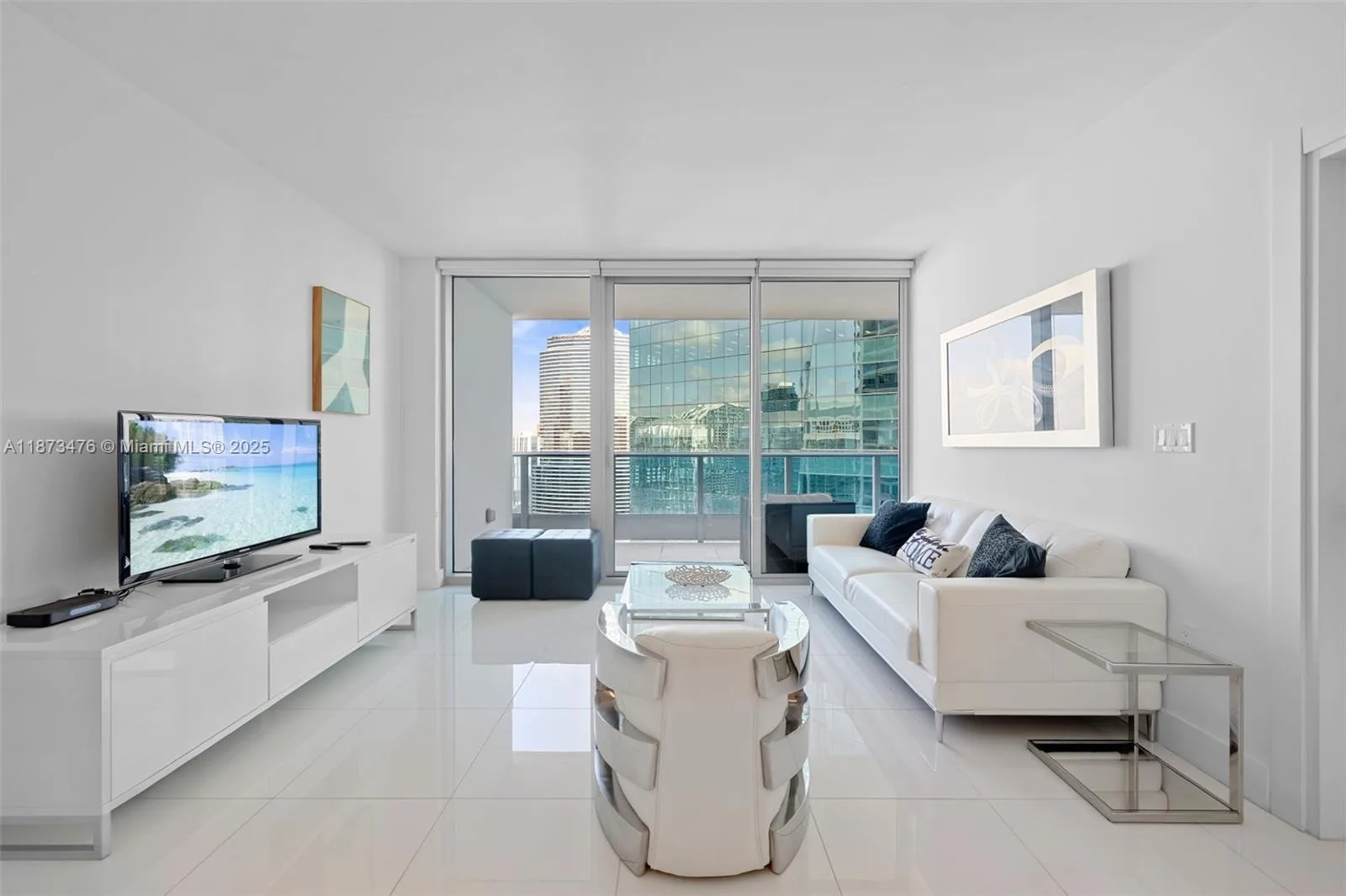 200 Biscayne Boulevard Way # 4311, Miami, FL 33131 photo 3