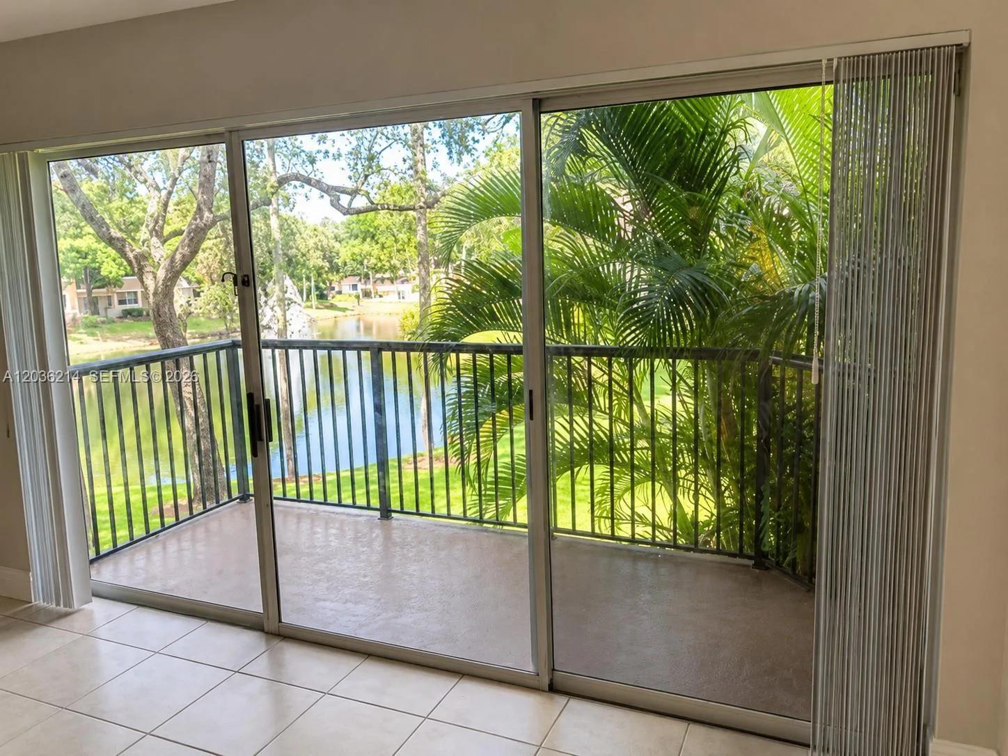 8741 Wiles Rd # 204, Coral Springs, FL 33067