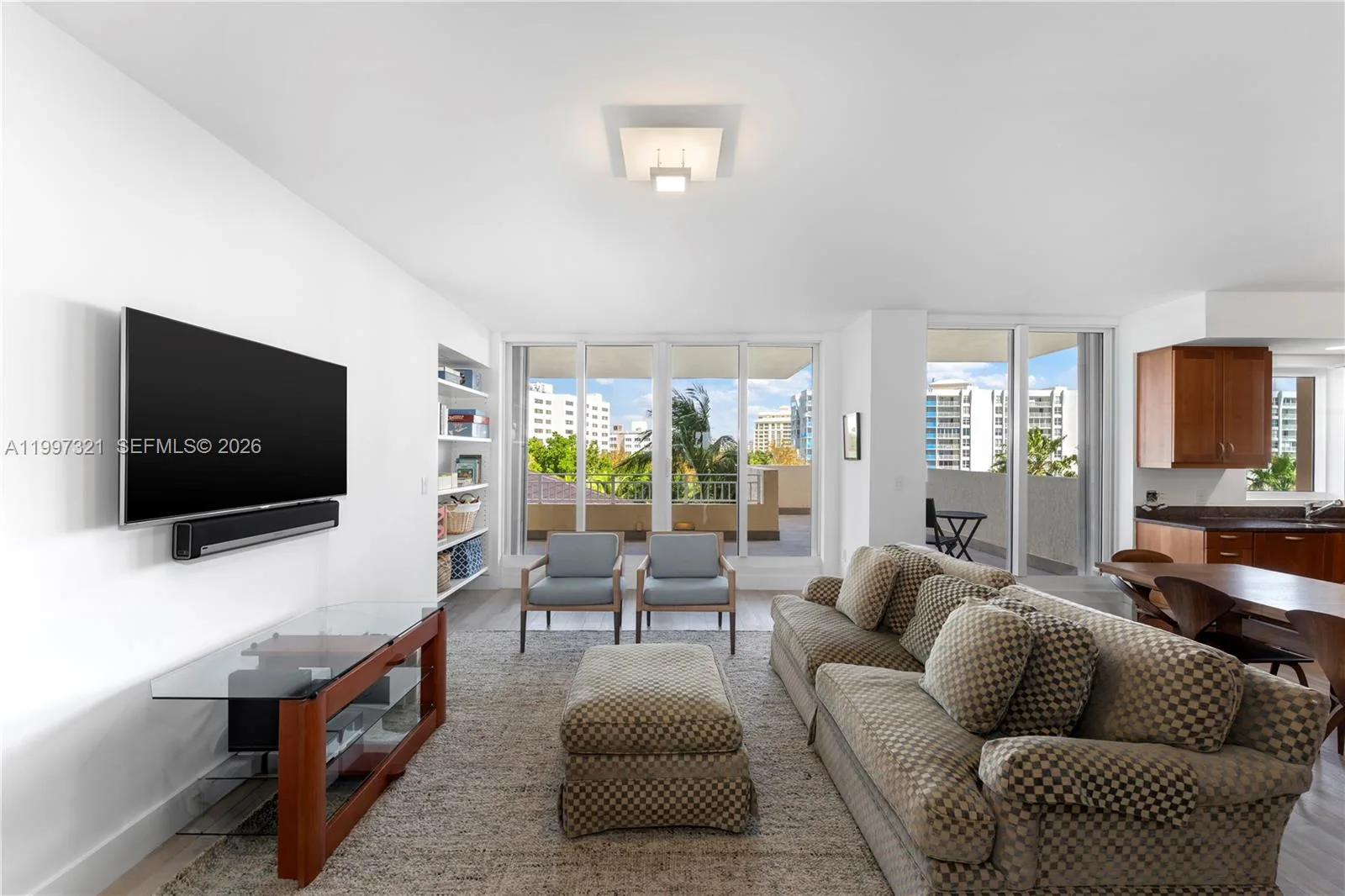 791 Crandon Blvd # 405, Key Biscayne, FL 33149 photo 4