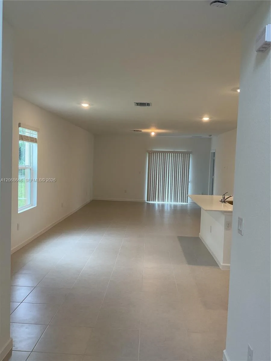 5924 NW Fairfox Way, Port St. Lucie, FL 34987 photo 10