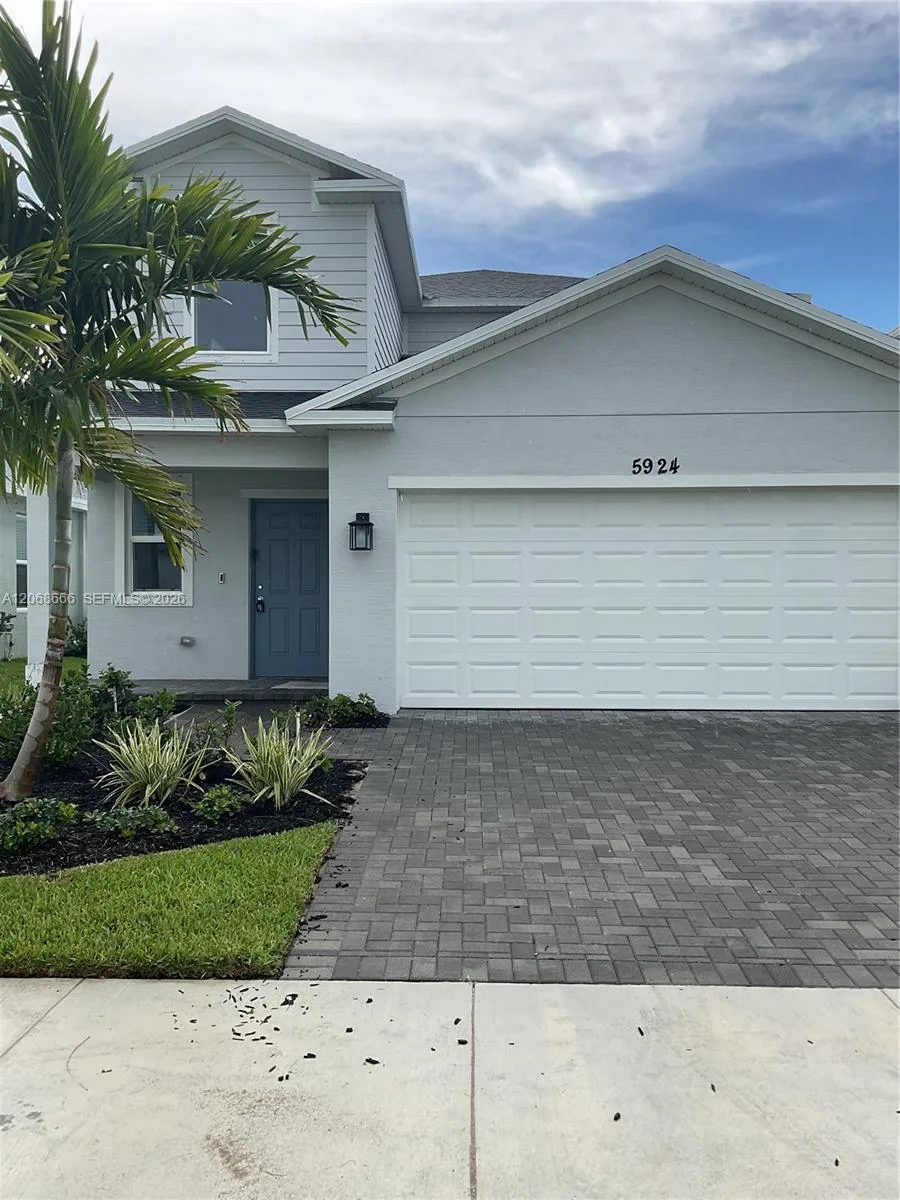 5924 NW Fairfox Way, Port St. Lucie, FL 34987 photo 3