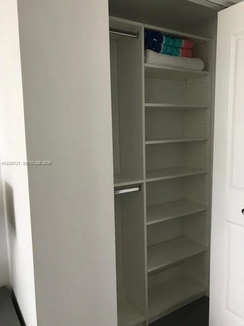 1600 NE 1st AVE # 1009, Miami, FL 33132 photo 9