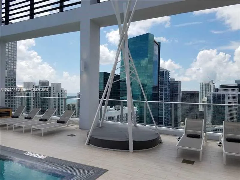 151 SE 1st St # 3207, Miami, FL 33131 photo 13