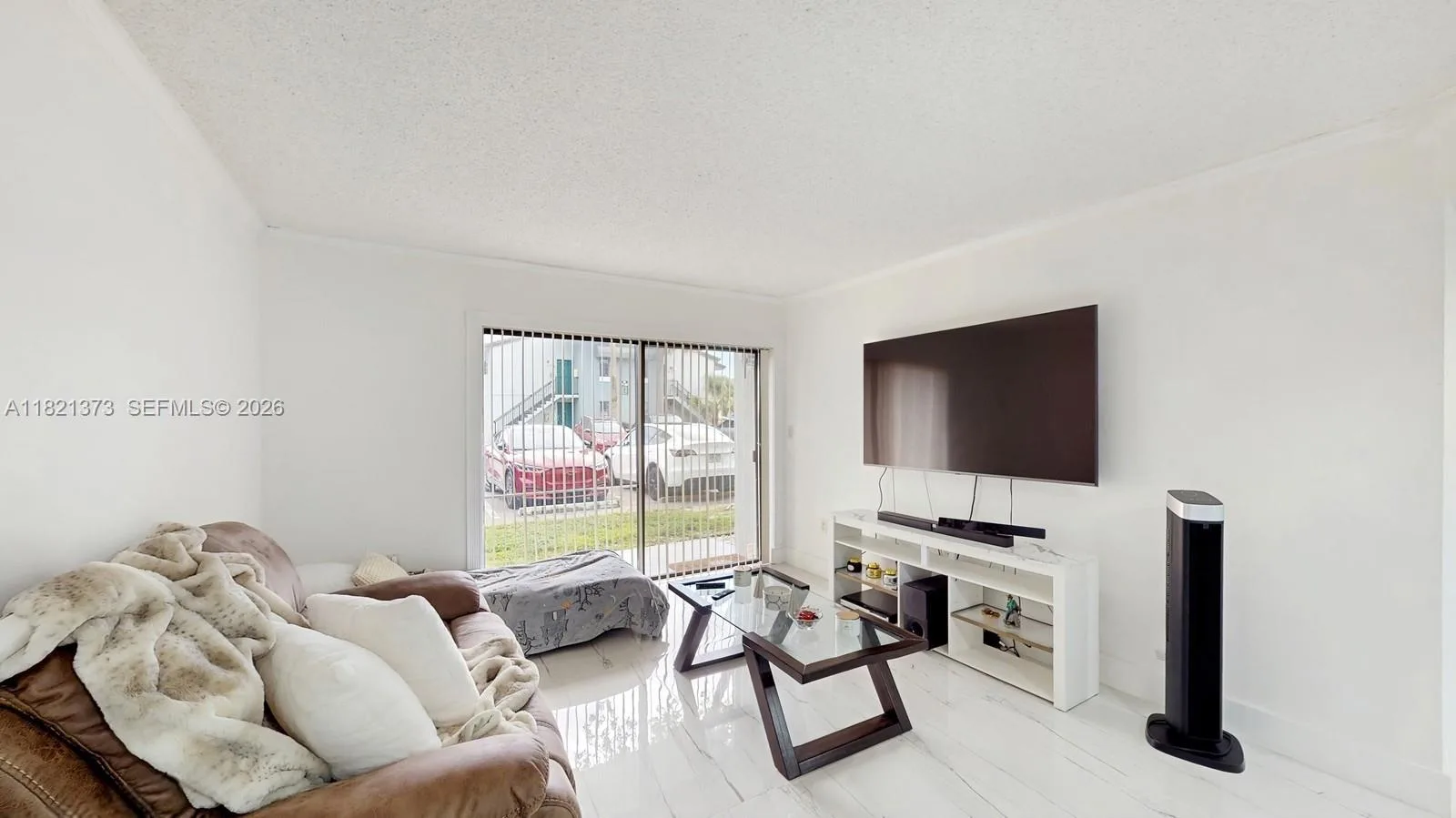 7180 NW 179th St # 105, Hialeah, FL 33015 photo 2