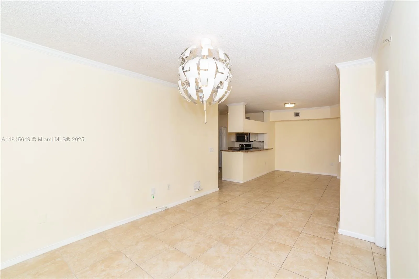 17150 N Bay Rd # 2110, Sunny Isles Beach, FL 33160 photo 3