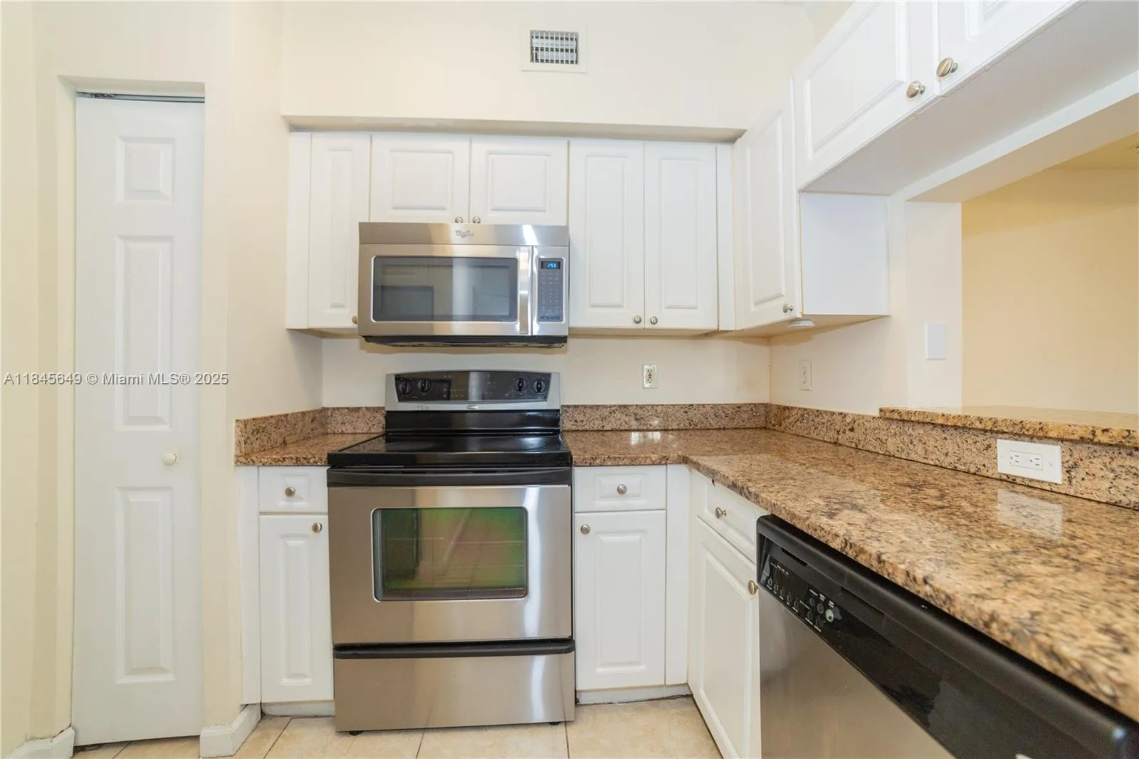 17150 N Bay Rd # 2110, Sunny Isles Beach, FL 33160 photo 6