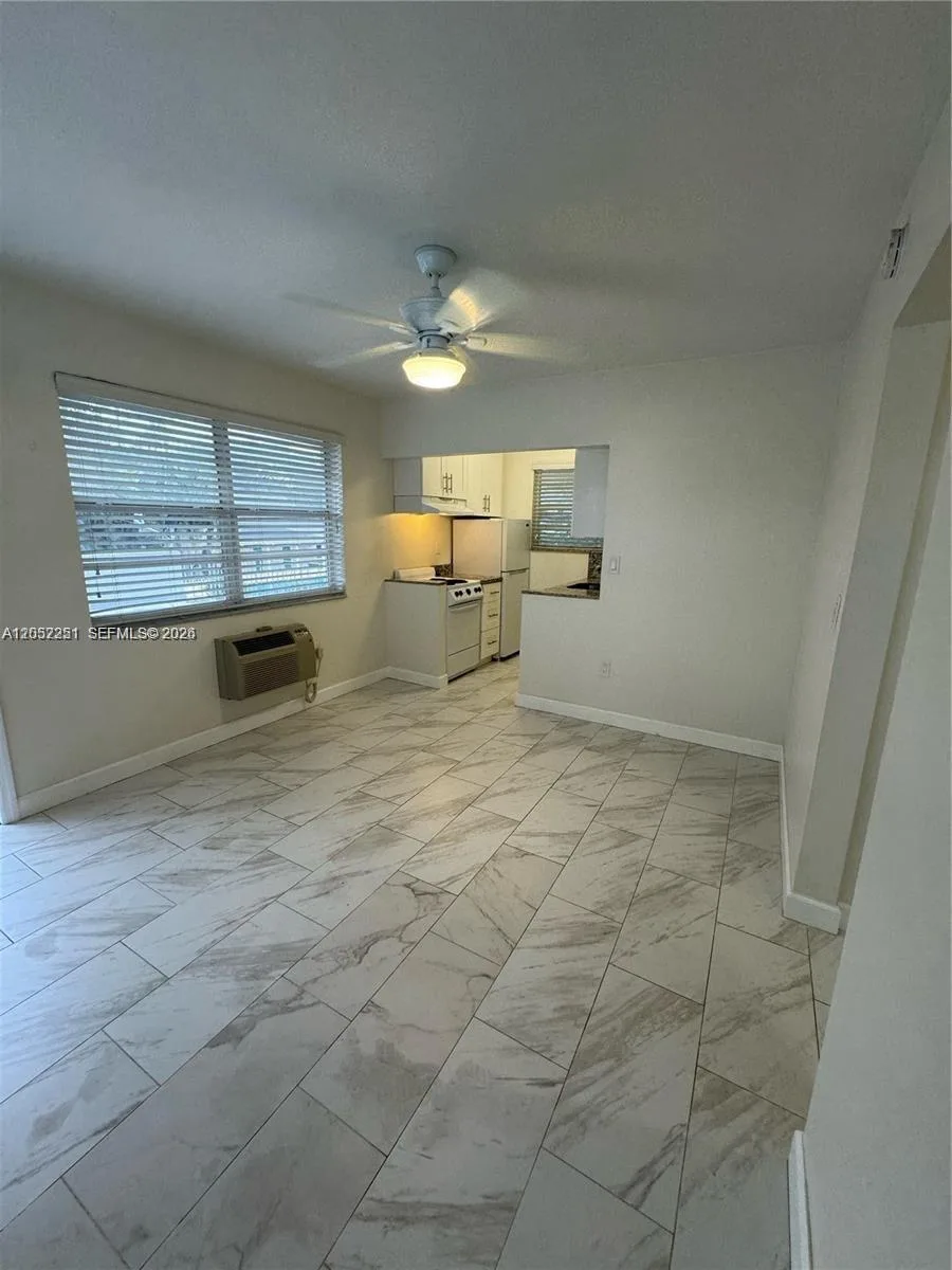 11890 NE 16th Ave # 6, Miami, FL 33161