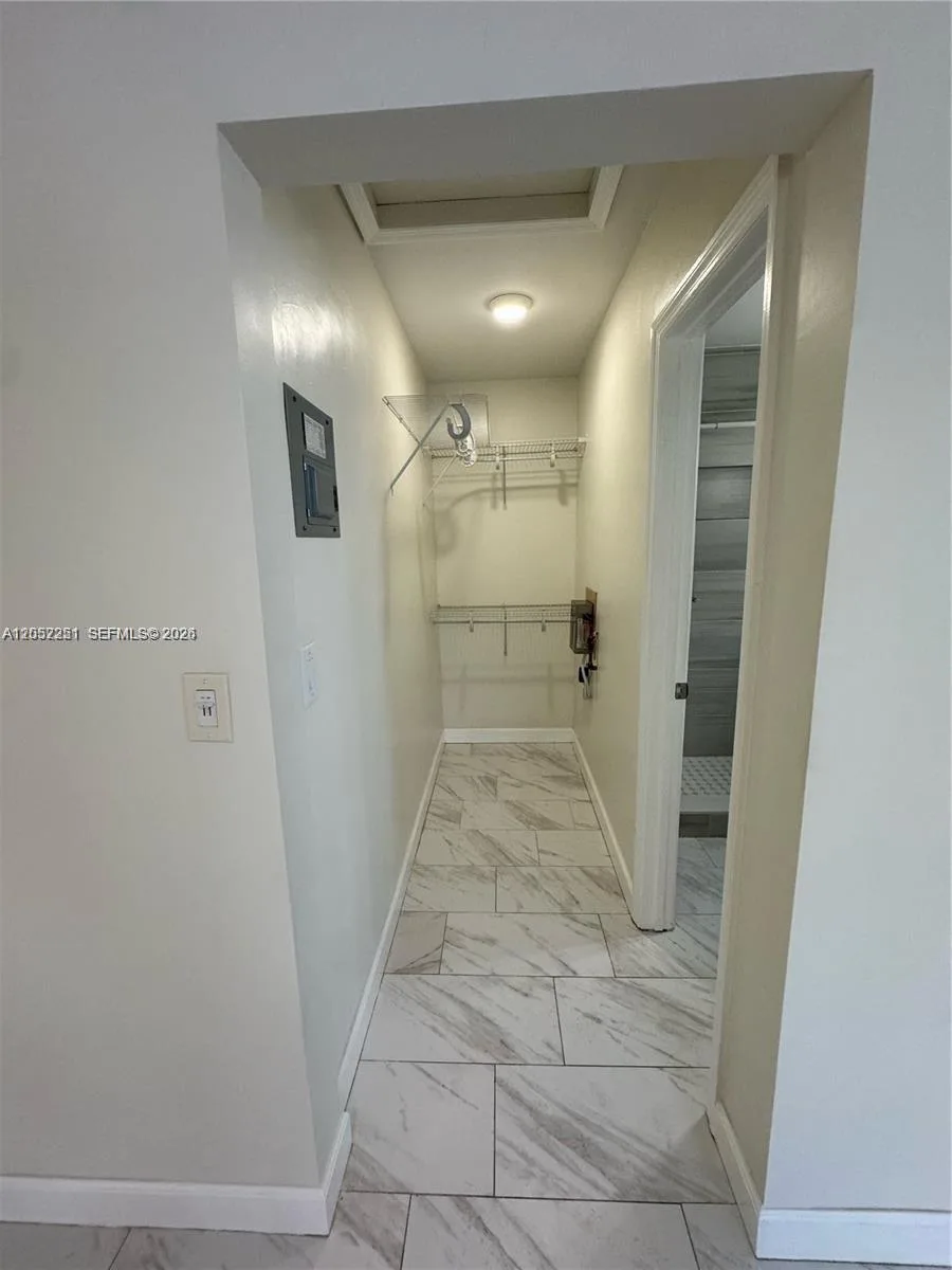 11890 NE 16th Ave # 6, Miami, FL 33161 — zdjęcie 5