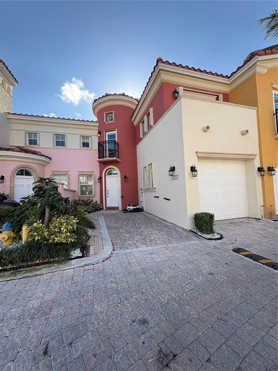 18410 NE 30th Ave # 18410, Aventura, FL 33160