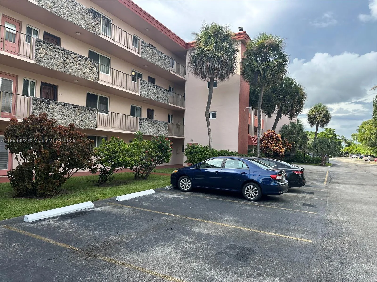 1101 NW 58th Ter # 108, Sunrise, FL 33313 photo 2