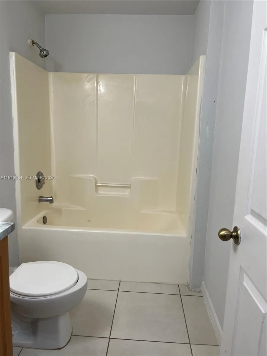 4905 golfview # 2, Other City - In The State Of Florida, FL 33973 photo 2