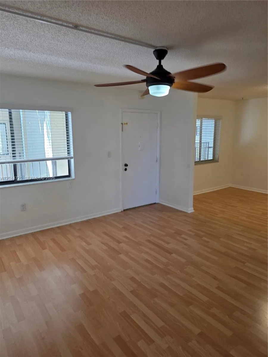 8065 SW 107th Ave # 214, Miami, FL 33173 photo 5