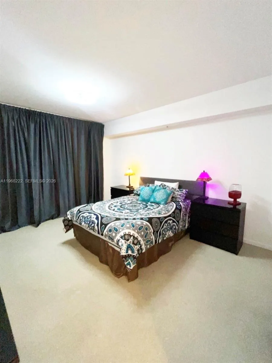 253 NE 2nd St # 3903, Miami, FL 33132 photo 13