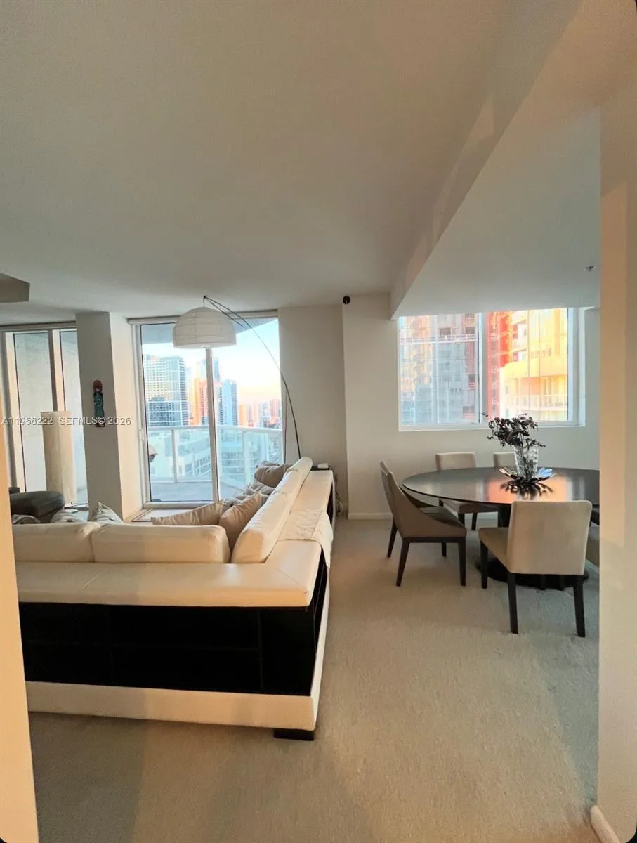 253 NE 2nd St # 3903, Miami, FL 33132 photo 7