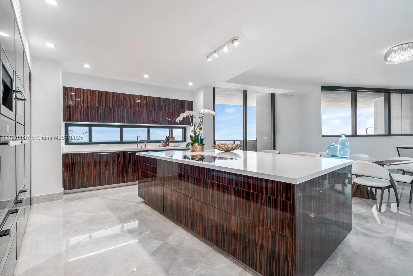 18555 Collins Ave # 5105, Sunny Isles Beach, FL 33160 photo 11