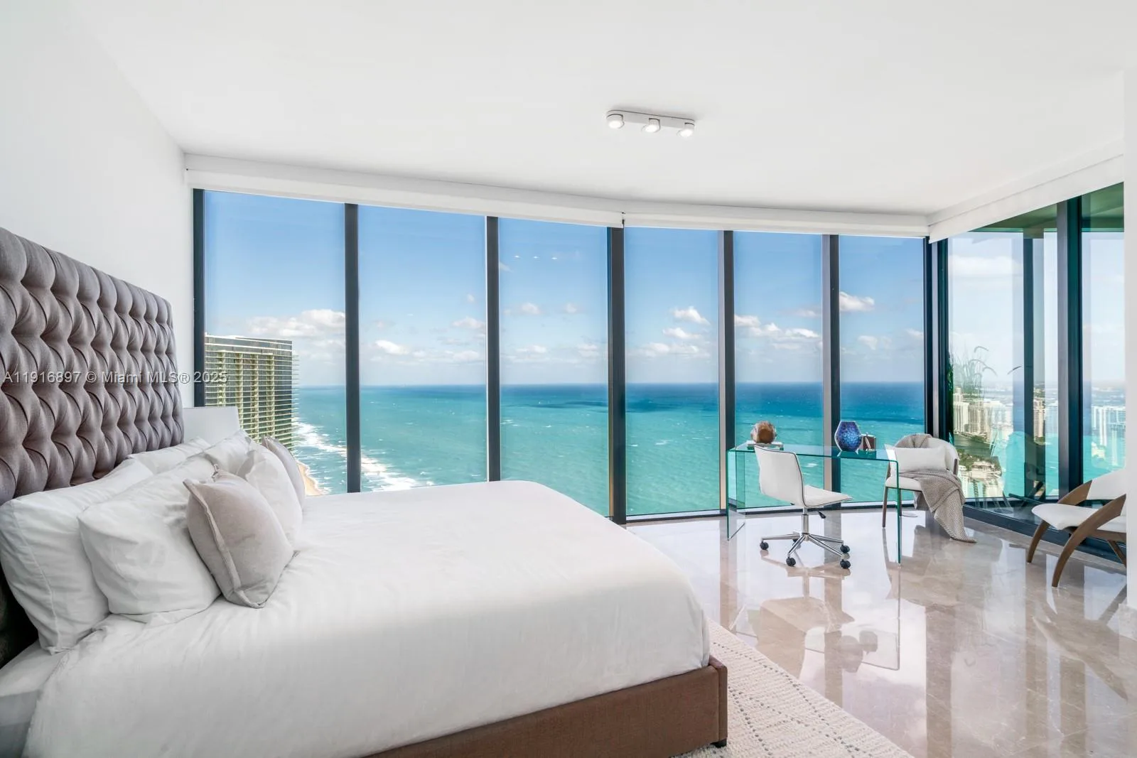 18555 Collins Ave # 5105, Sunny Isles Beach, FL 33160 photo 2