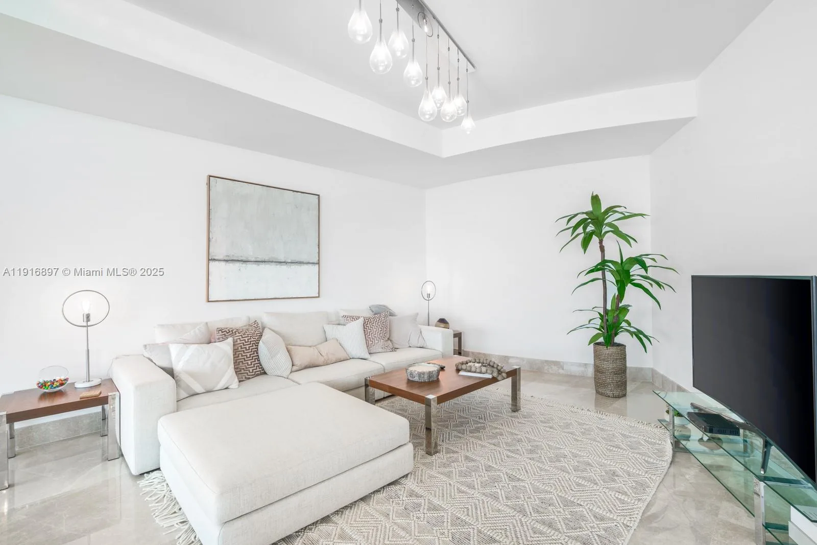 18555 Collins Ave # 5105, Sunny Isles Beach, FL 33160 photo 5