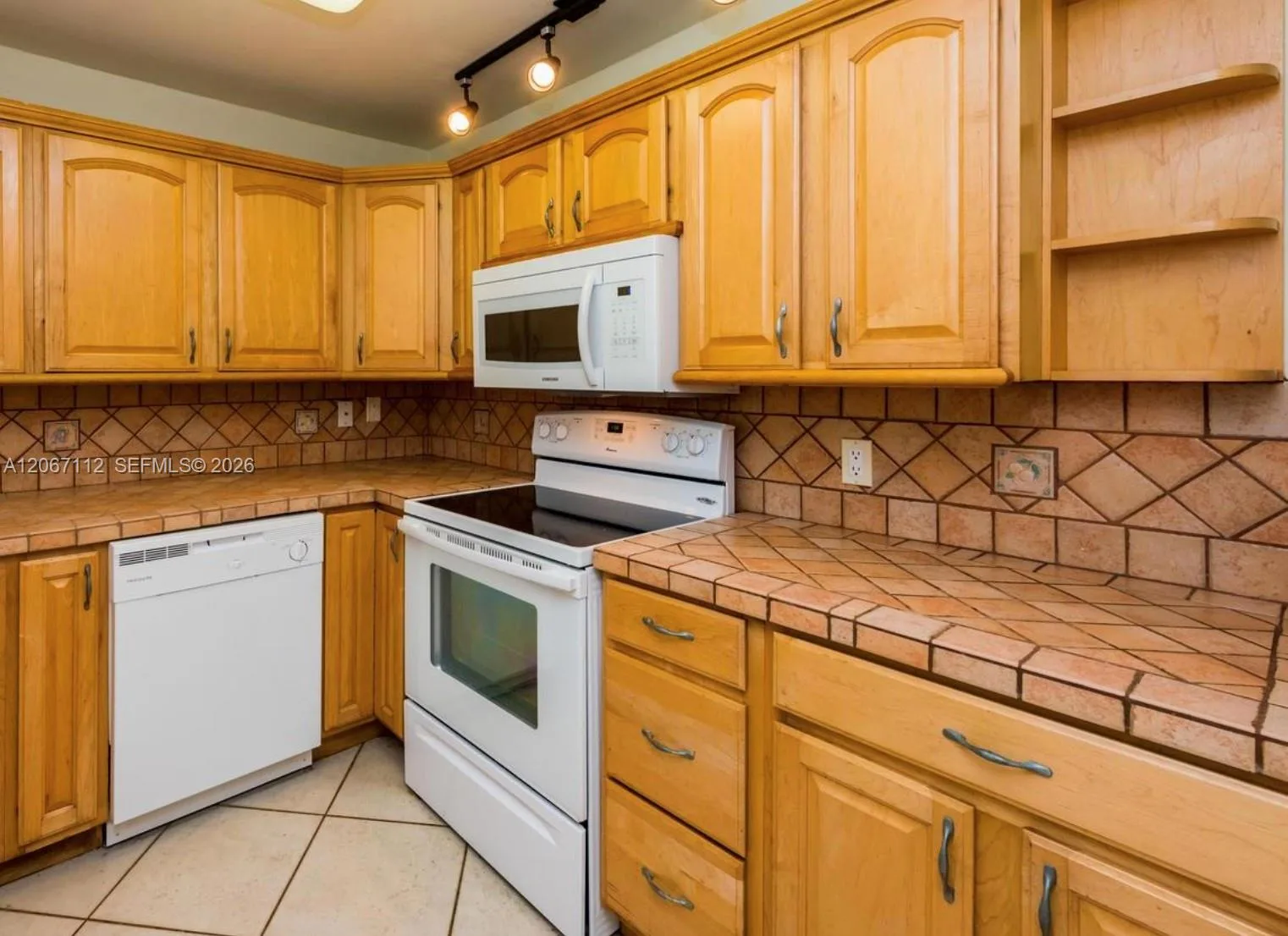 2049 S Ocean Dr # 806, Hallandale Beach, FL 33009 photo 7