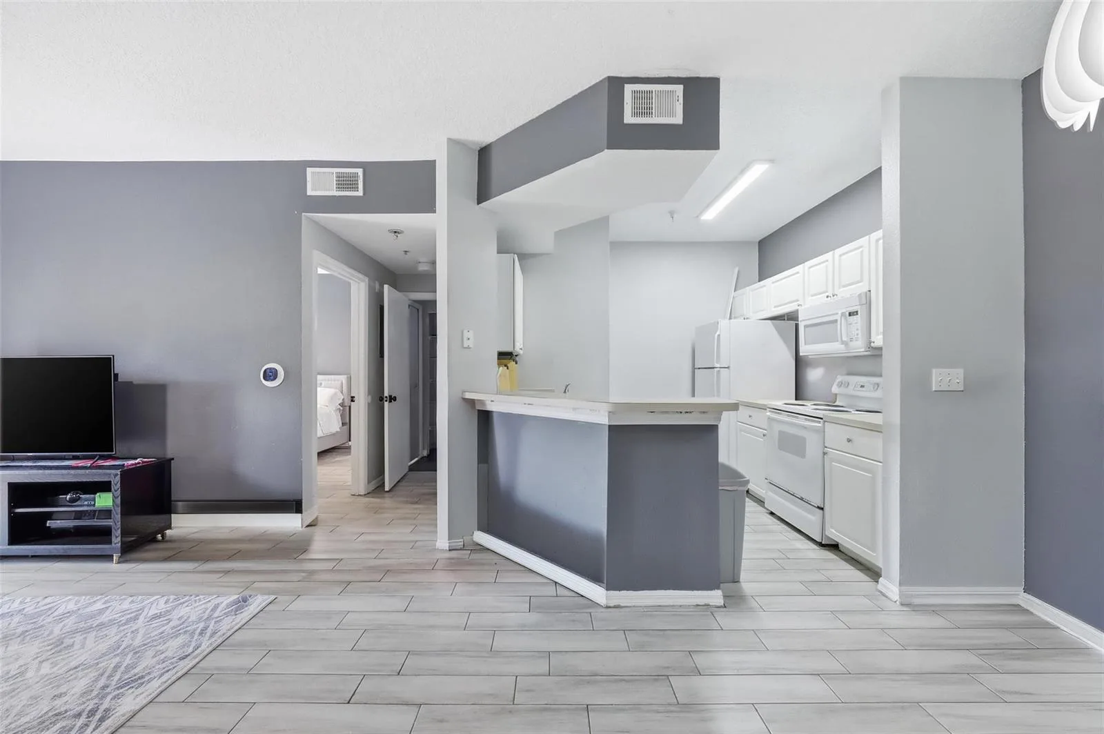 5518 Metrowest Boulevard # 11-104, Orlando, FL 32811 photo 7