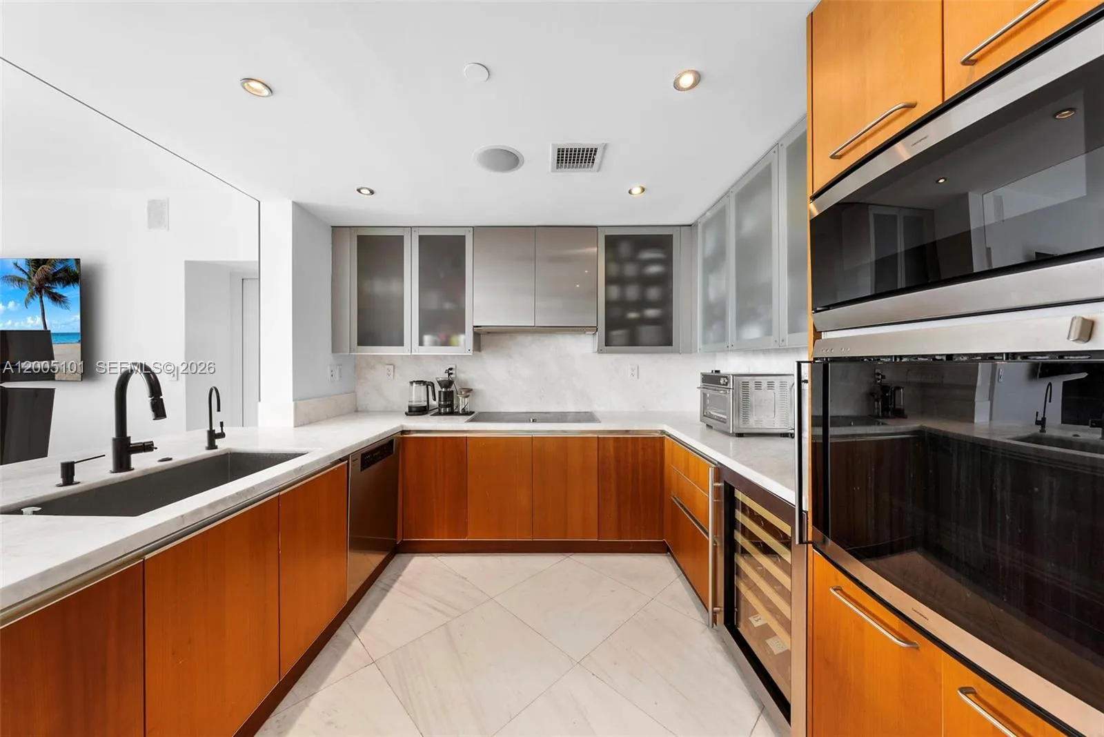 520 West Ave # 2202, Miami Beach, FL 33139 photo 3