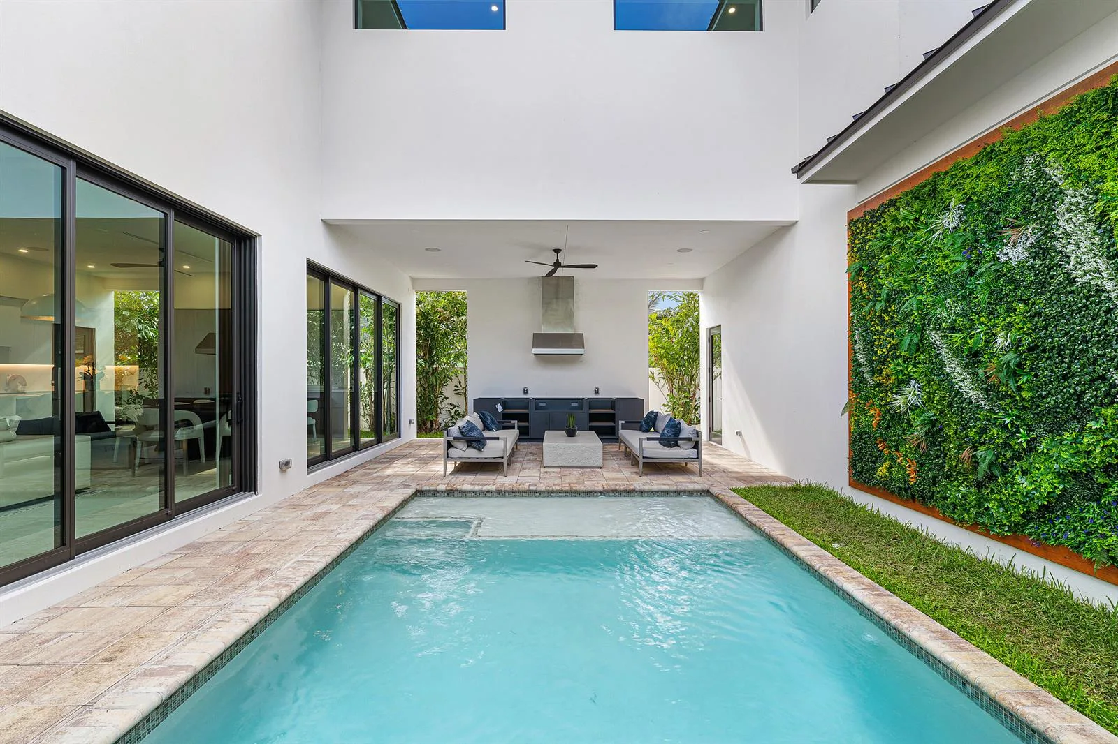 222 SE 5th Street, Delray Beach, FL 33483 photo 9
