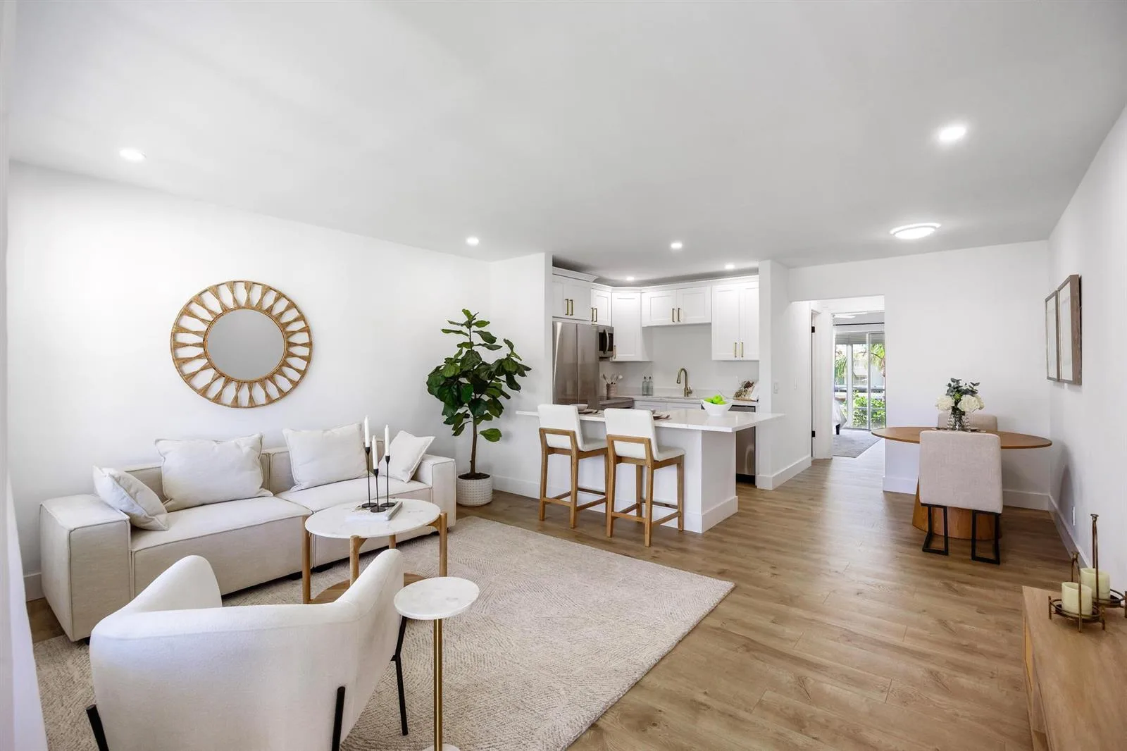 480 Horizons W # 207, Boynton Beach, FL 33435