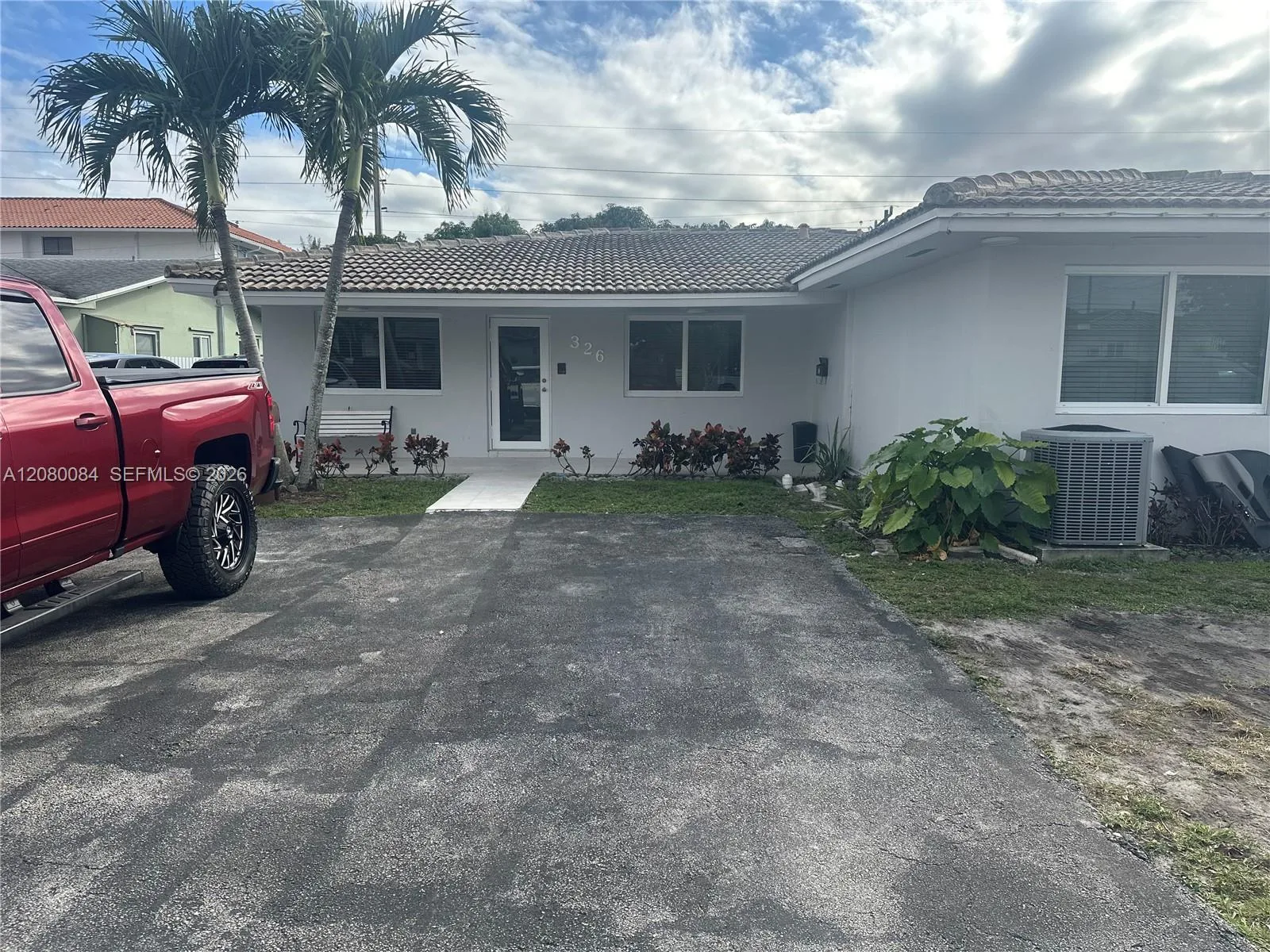 326 E 34th St, Hialeah, FL 33013