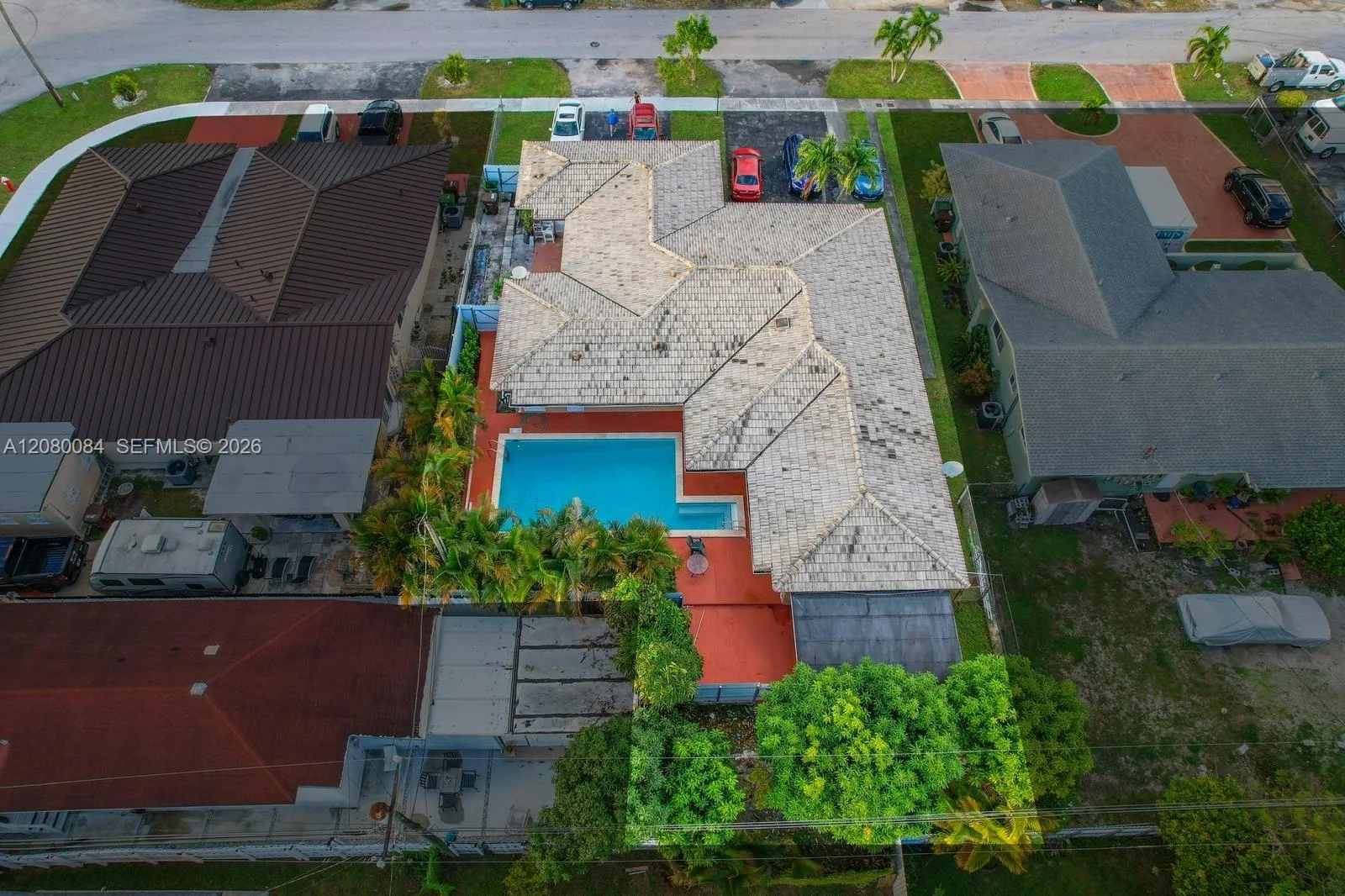 326 E 34th St, Hialeah, FL 33013 photo 3