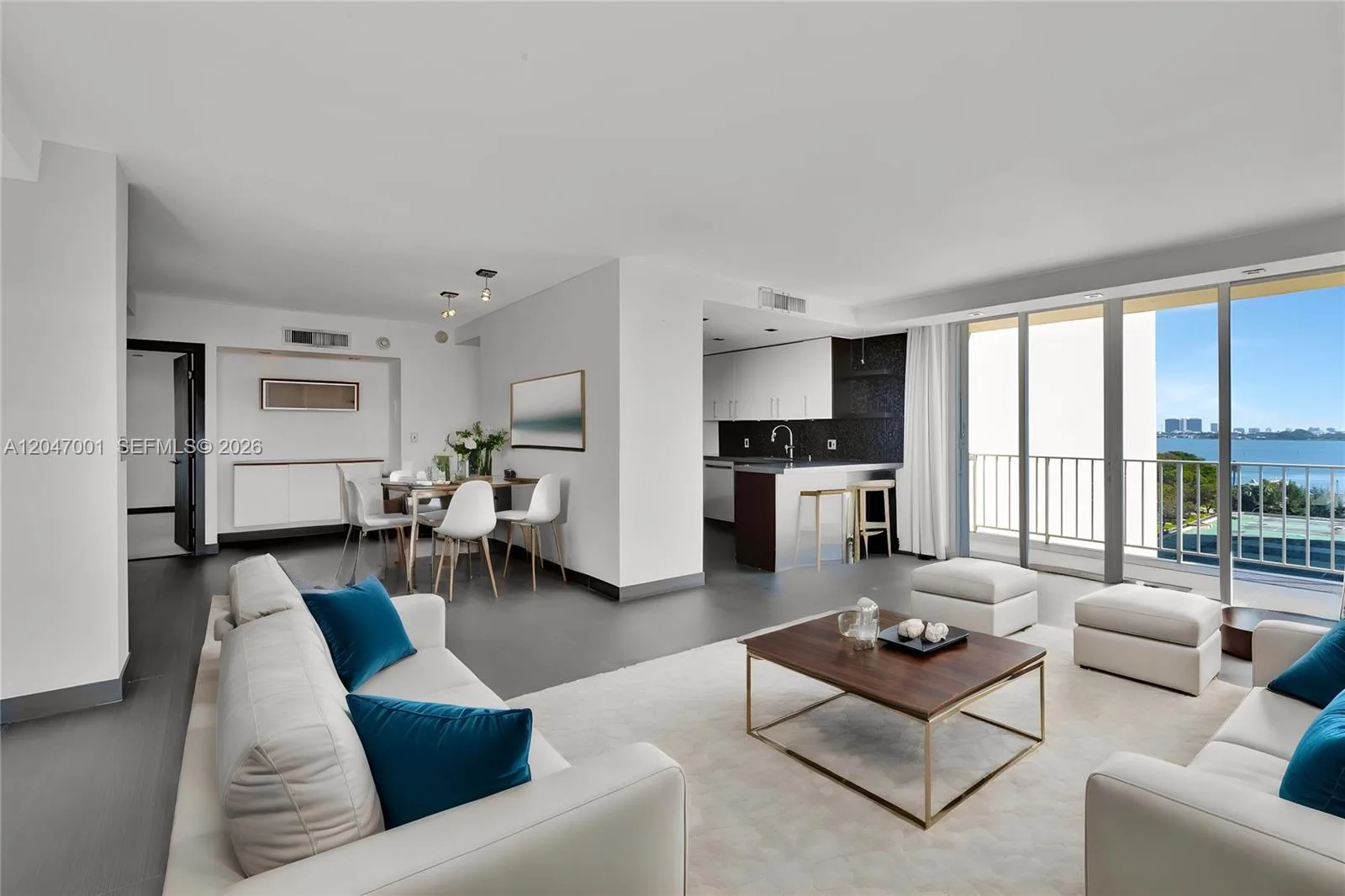 11111 Biscayne Blvd # 9B(928), Miami, FL 33181
