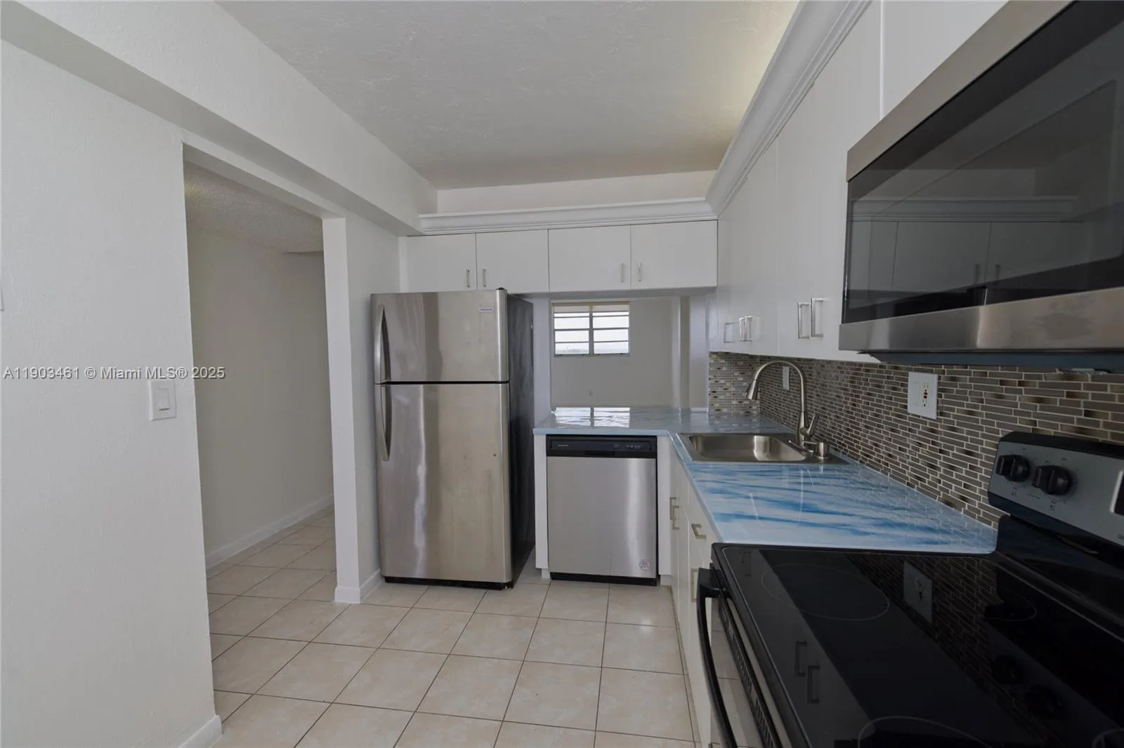 2903 N Miami Beach Blvd # 806, North Miami Beach, FL 33160 photo 3