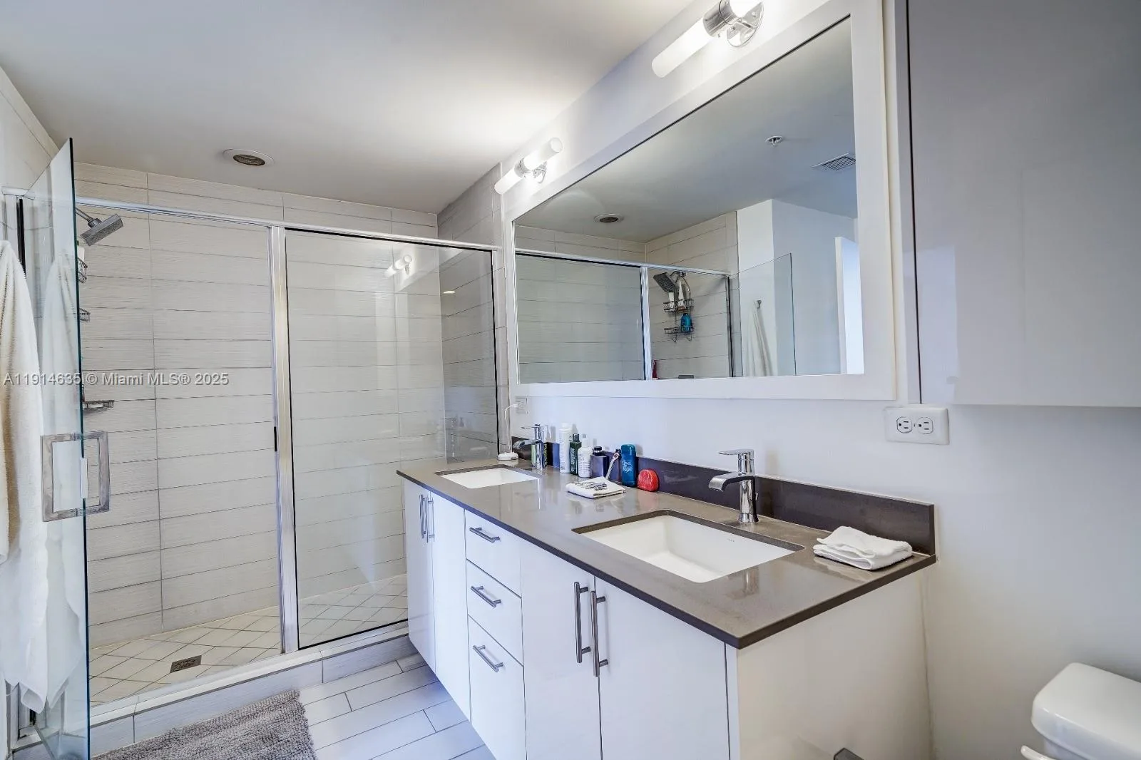 999 SW 1st Ave # 1612, Miami, FL 33130 photo 9