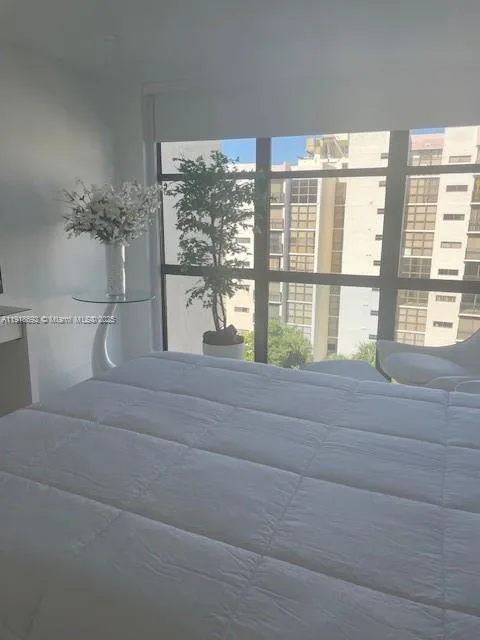 16909 N Bay Rd # 805, Sunny Isles Beach, FL 33160 photo 4