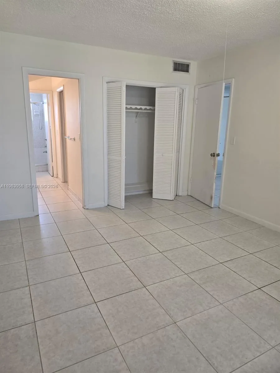 851 NE 14th Ave # 414, Hallandale Beach, FL 33009 photo 11