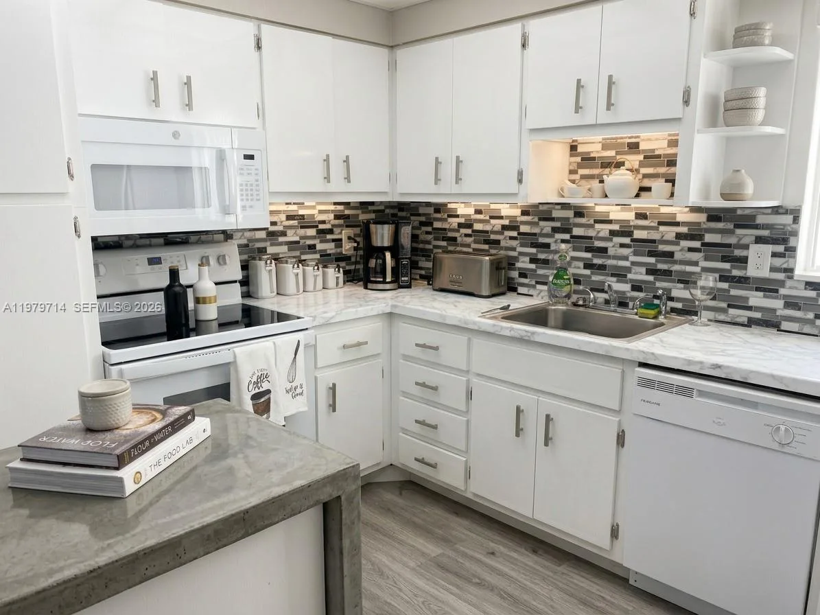 1985 S Ocean Dr # 2B, Hallandale Beach, FL 33009 photo 10