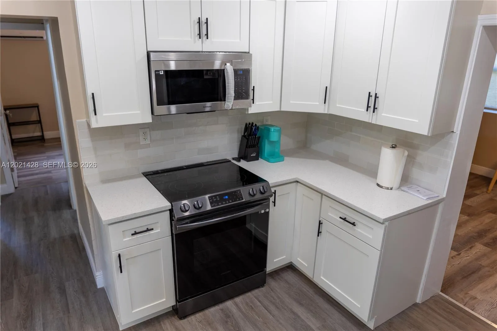 250 NW 14th Way, Dania Beach, FL 33004 photo 7