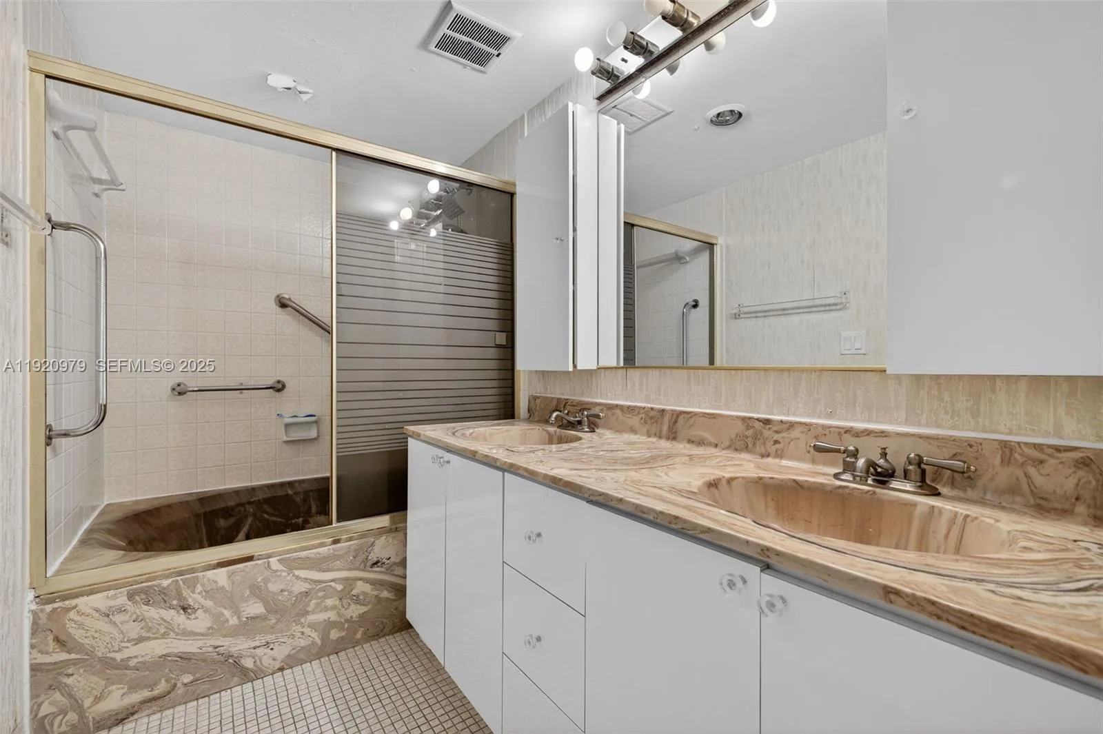 2851 NE 183rd St # 216E, Aventura, FL 33160 photo 9