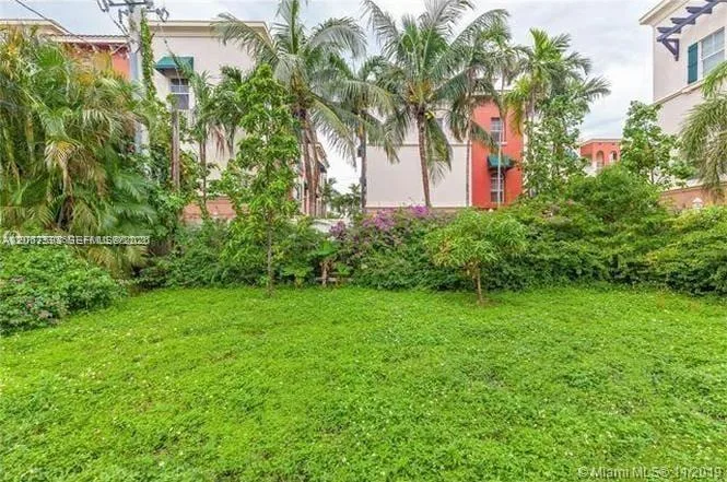 1025 NE 17th Way, Fort Lauderdale, FL 33304 photo 13