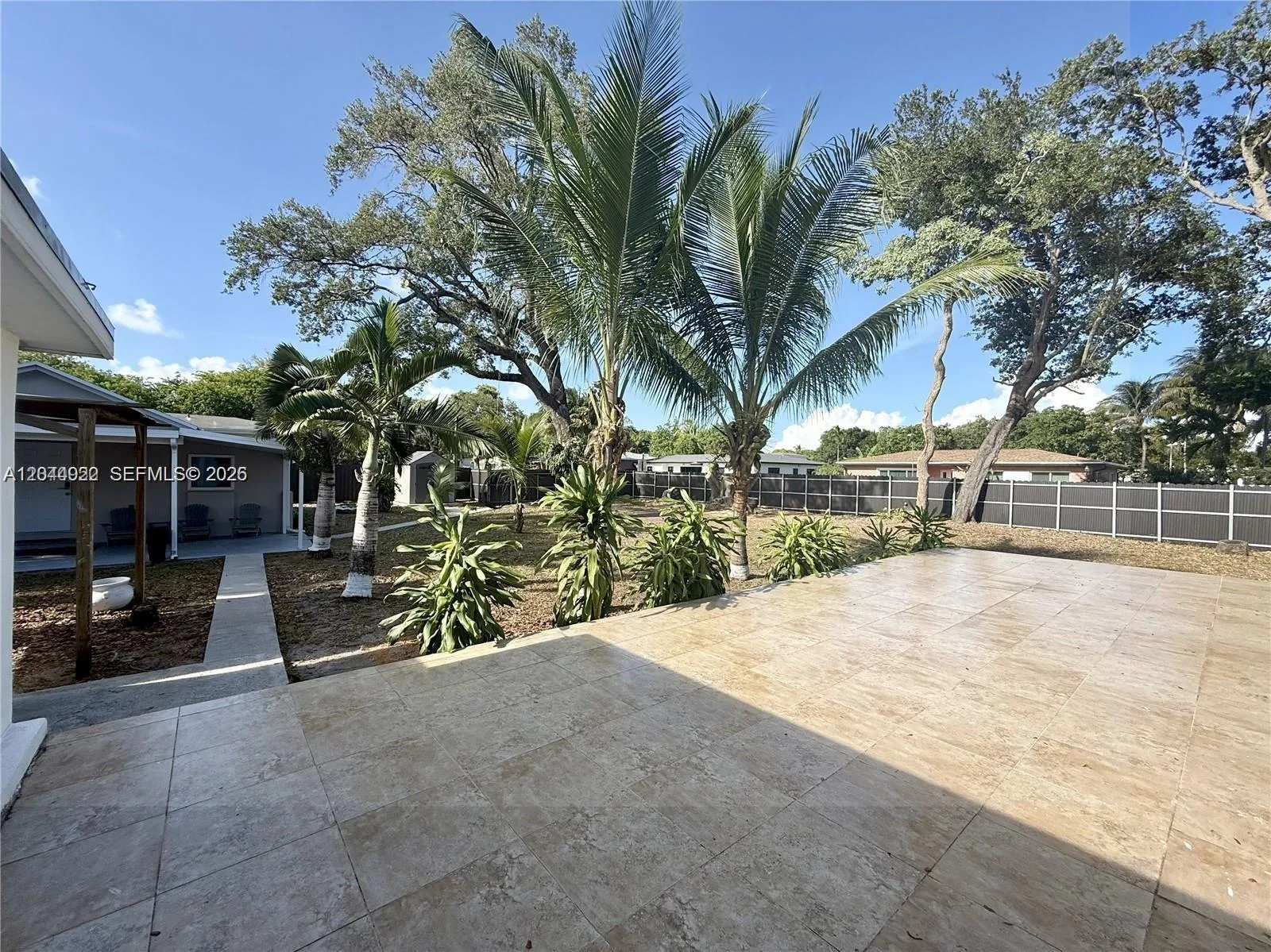 947 NE 149th St, Miami, FL 33161 photo 9