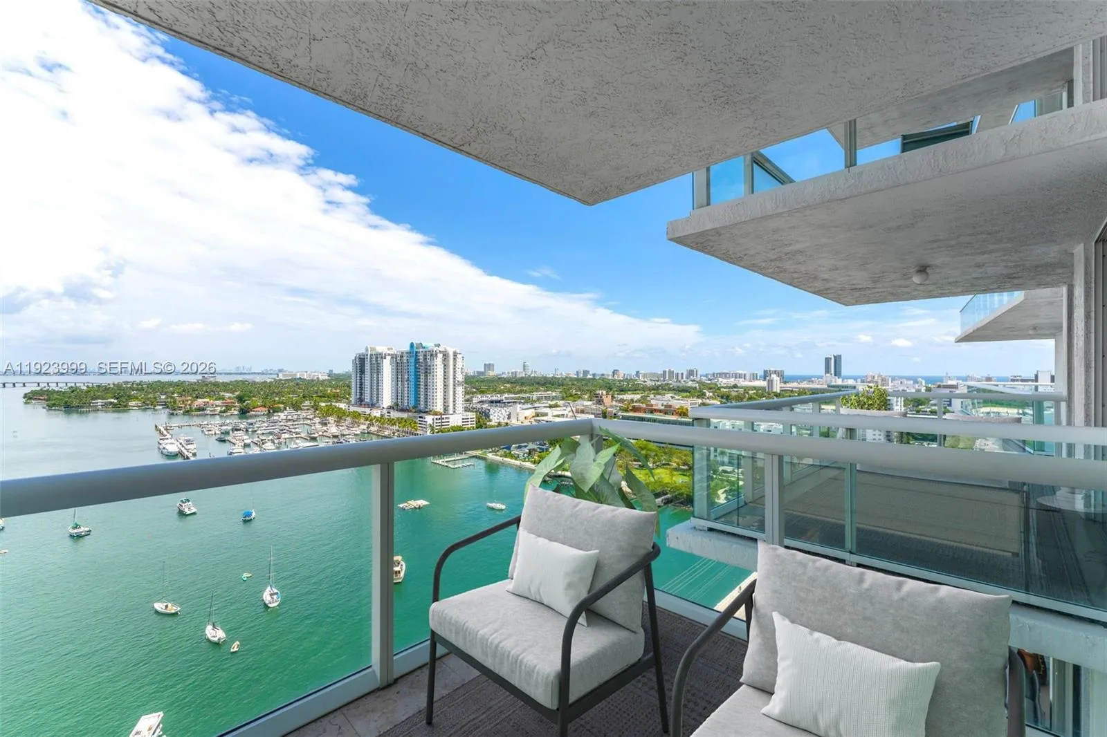 10 Venetian Way # 1903, Miami Beach, FL 33139