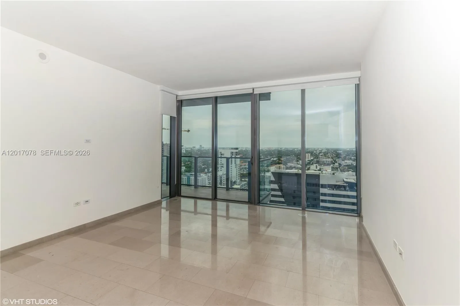 88 SW 7th St # 2508, Miami, FL 33130 photo 5