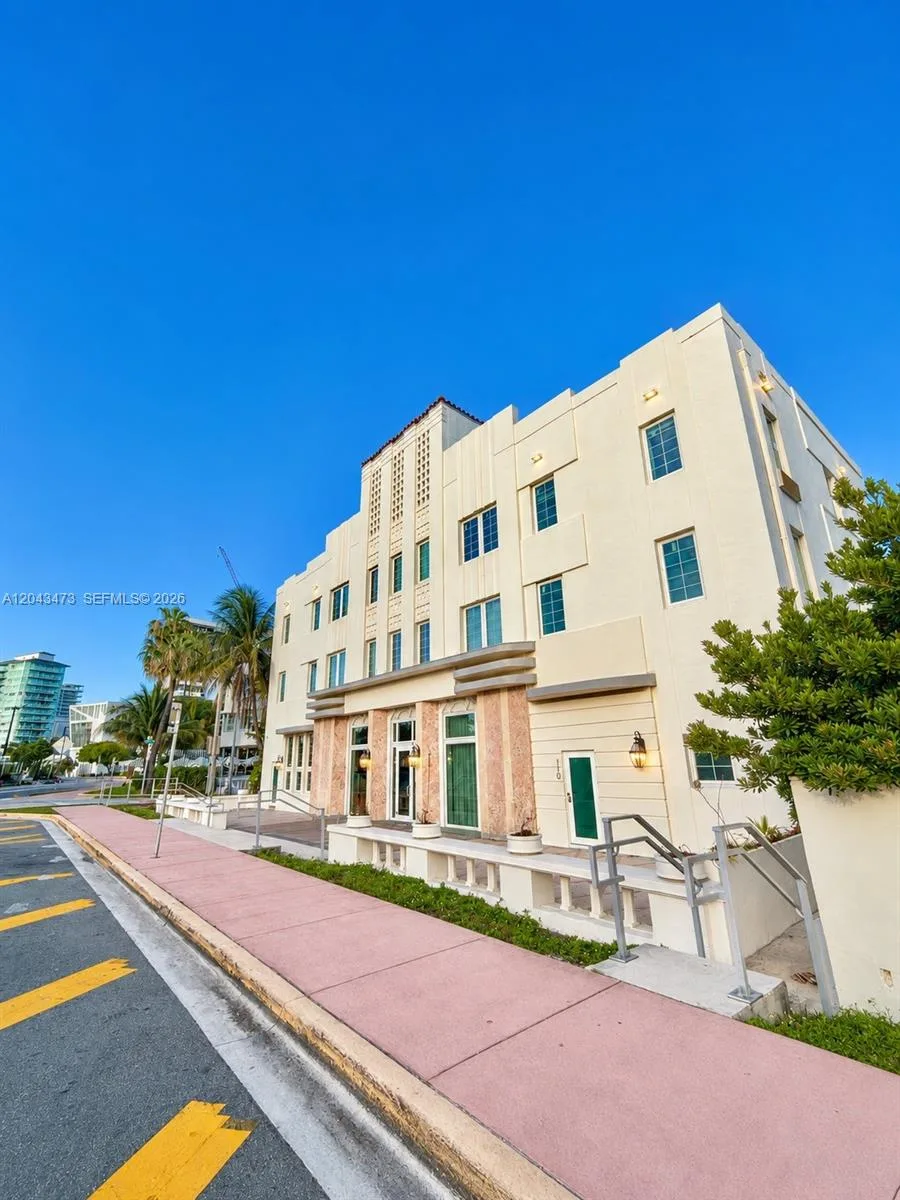 3025 Indian Creek Dr # 109, Miami Beach, FL 33140