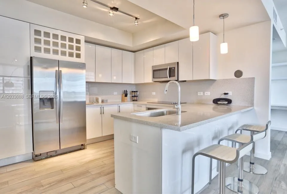 999 SW 1st Ave # 2404, Miami, FL 33130