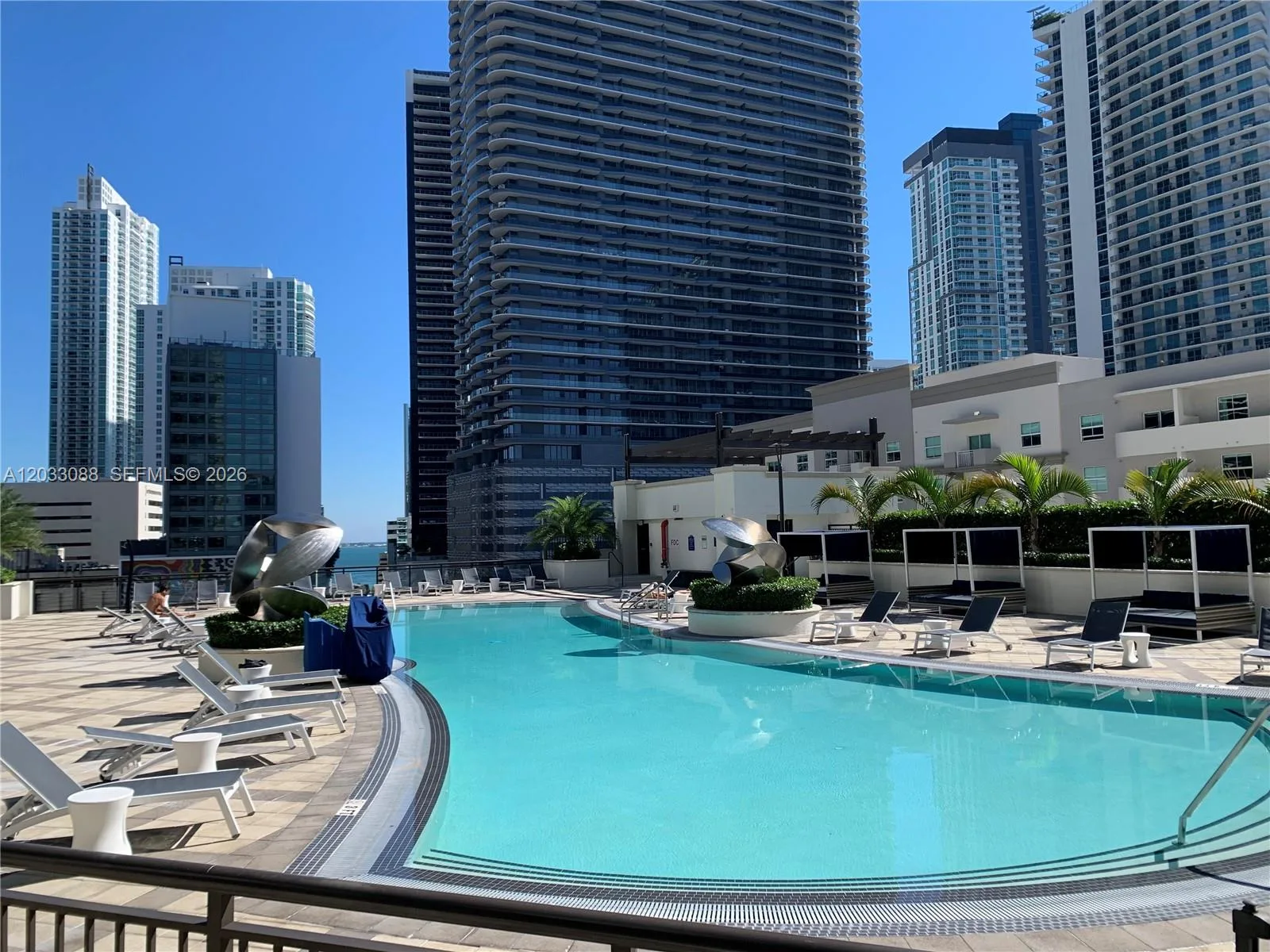 999 SW 1st Ave # 2404, Miami, FL 33130 photo 12