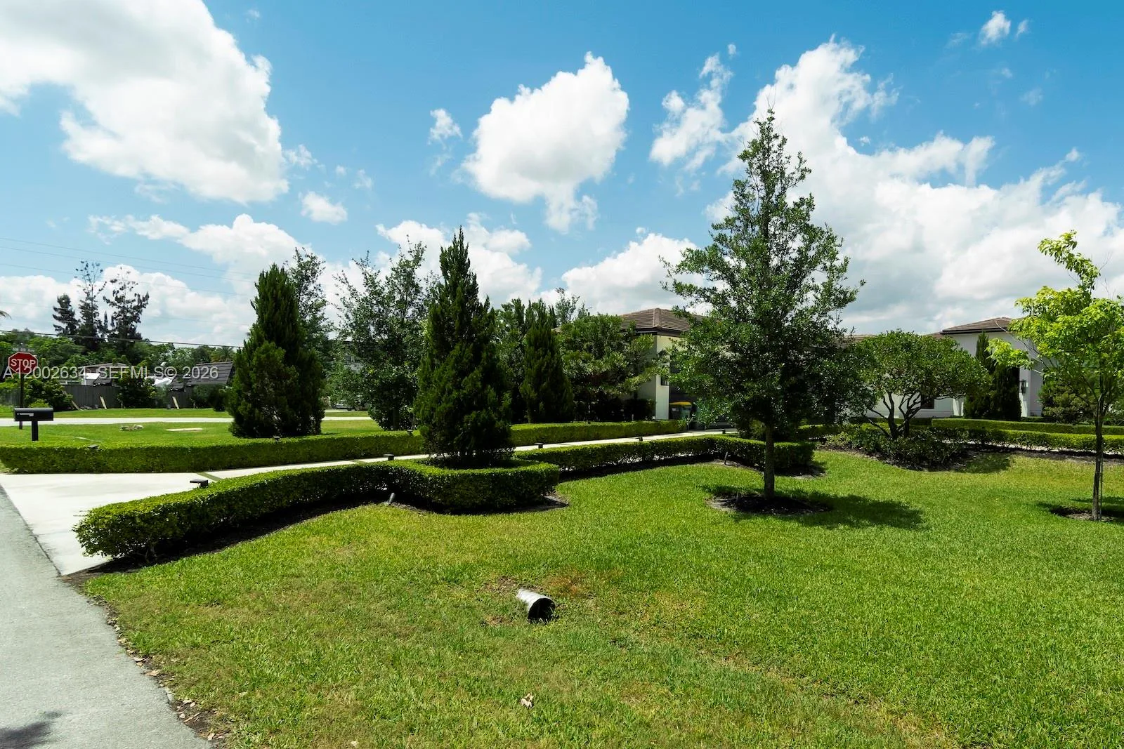 11791 NW 6th Pl, Plantation, FL 33325 photo 2
