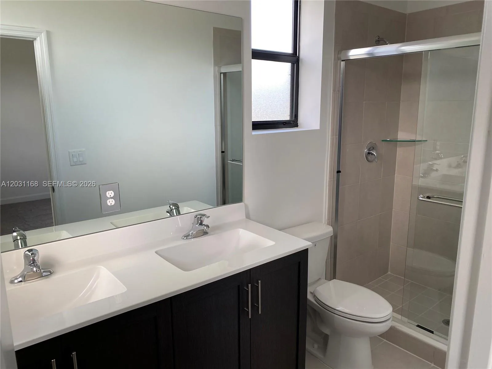 21466 NE 3 Place, Miami, FL 33179 photo 12